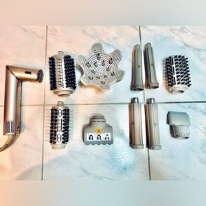 Shark FlexStyle, with 8 attachments ! Lightly used!